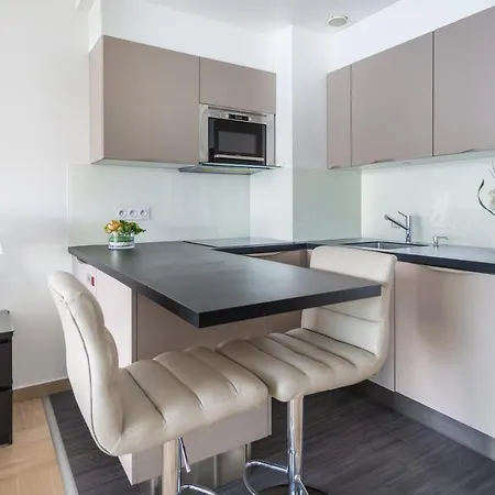 Sea Front - Panoramic Sea View With Terrace דירה